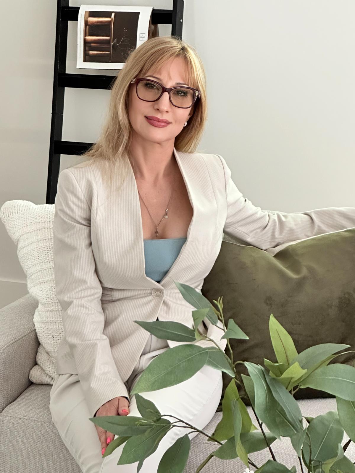 Vlada McClure, Bay Area real estate agent